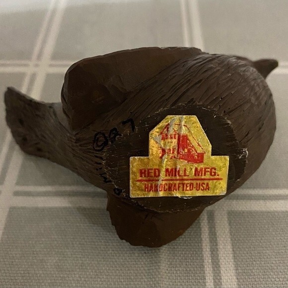 Vintage Red Mill Mfg Pecan Shell & Resin Sparrow Bird Figurine Handcrafted USA - Picture 8 of 8